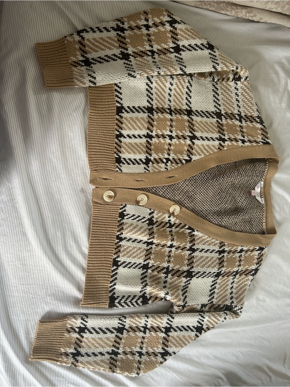 No Boundaries Beige Plaid Button-Front Cardigan
